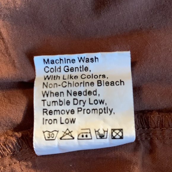 BTFBM brown shorts. Elastic & drawstring waistband. Front & back pockets. Size L - Picture 13 of 13